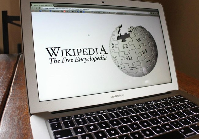 Cómo descargar Wikipedia para usarla sin conexión